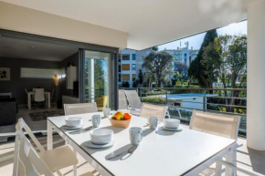 2-Br with terrace & swimming pool